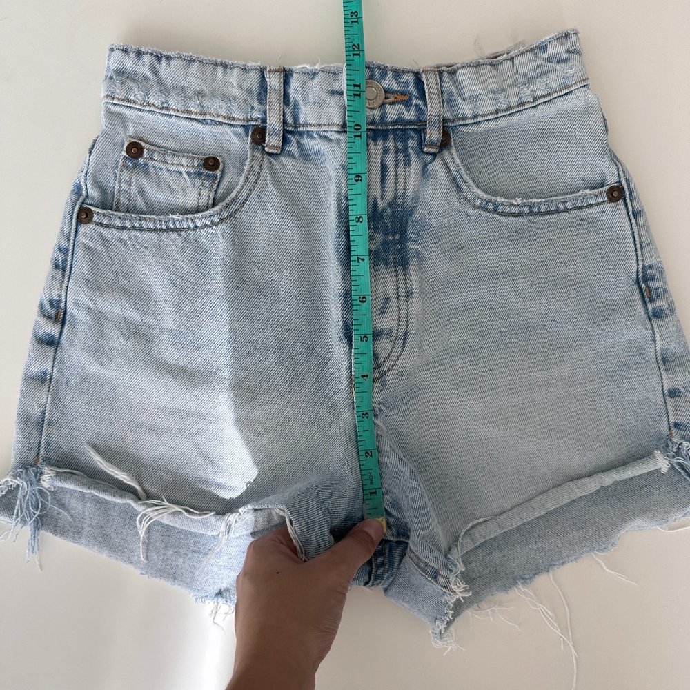Zara high rise denim cutoff shorts - Picture 7 of 9